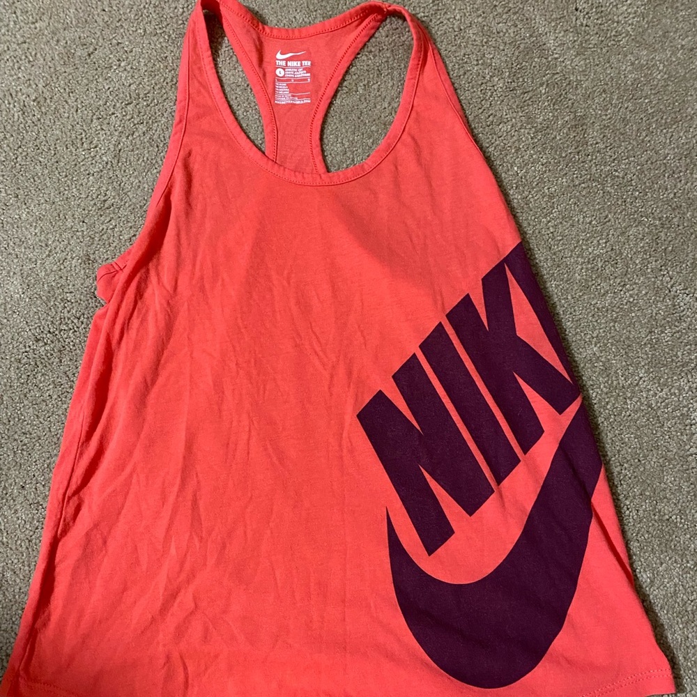Nike tank